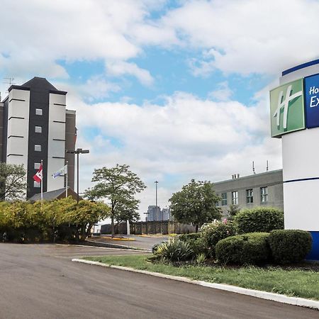 Holiday Inn Express Toronto-North York By Ihg Экстерьер фото