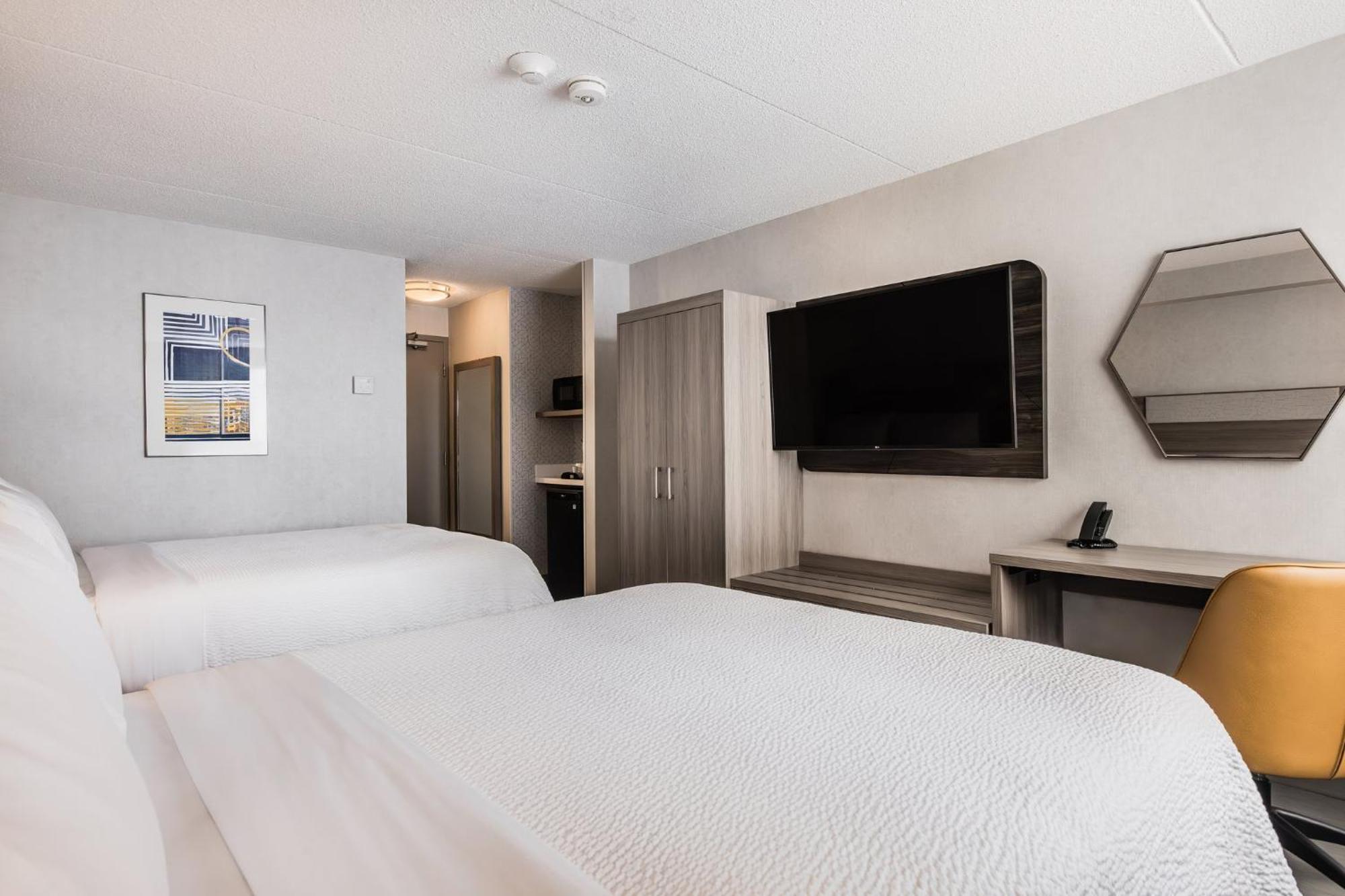 Holiday Inn Express Toronto-North York By Ihg Экстерьер фото