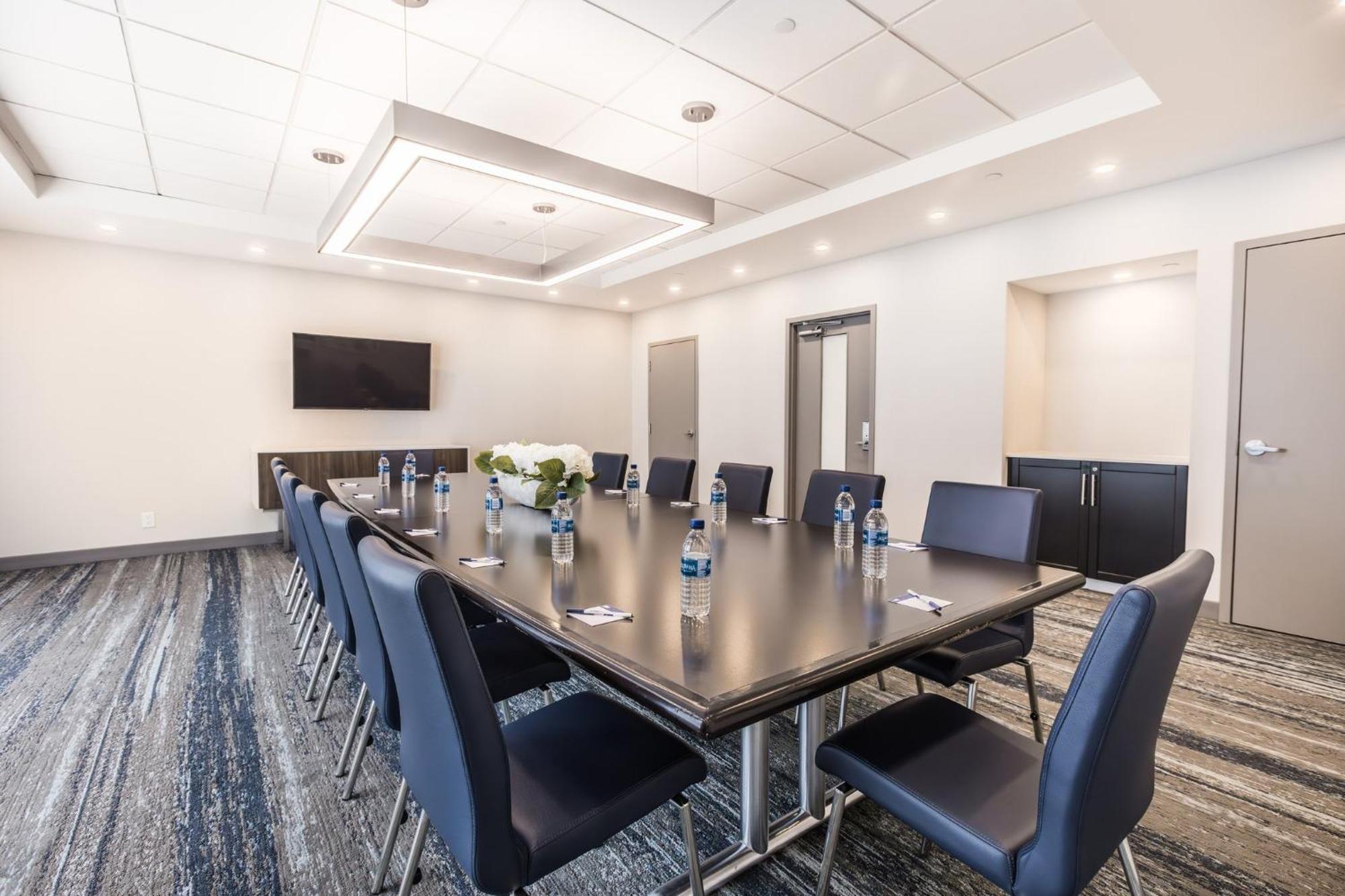 Holiday Inn Express Toronto-North York By Ihg Экстерьер фото
