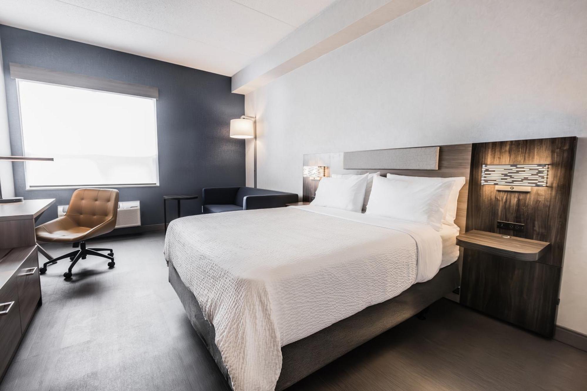 Holiday Inn Express Toronto-North York By Ihg Экстерьер фото