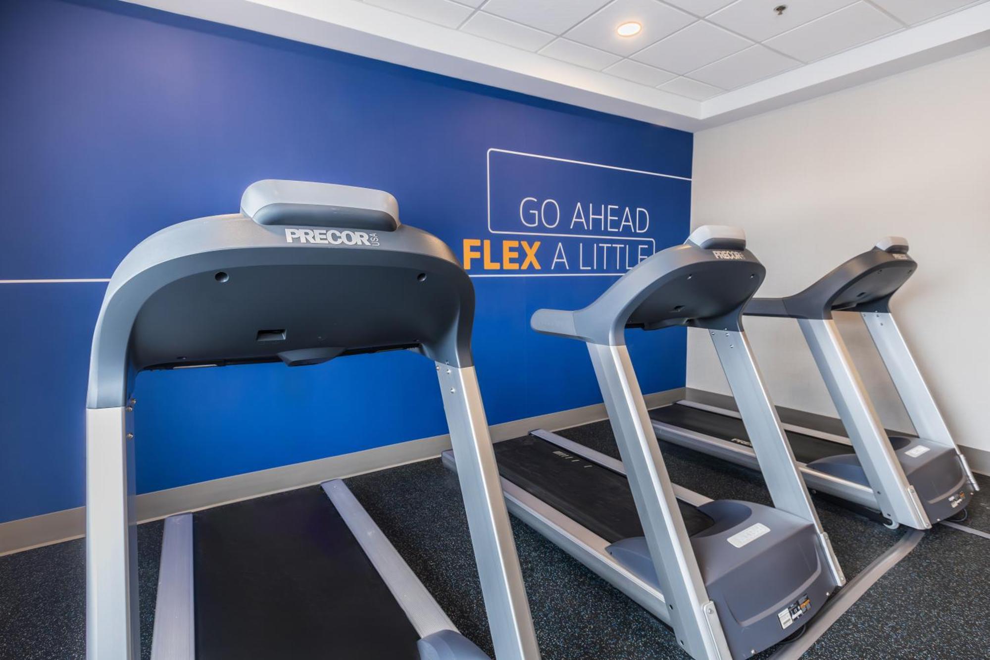Holiday Inn Express Toronto-North York By Ihg Экстерьер фото